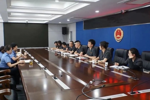 1663144717250074527.jpg 640 (3).jpg