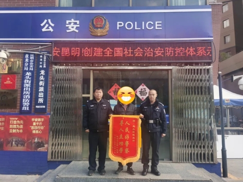 1673421535771088495.jpg 640 (9).jpg