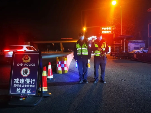 1675909565447002113.jpg 640.jpg